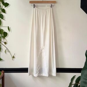 Vintage 60s/70s ivory slip skirt
